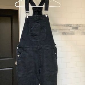 Black gap overalls